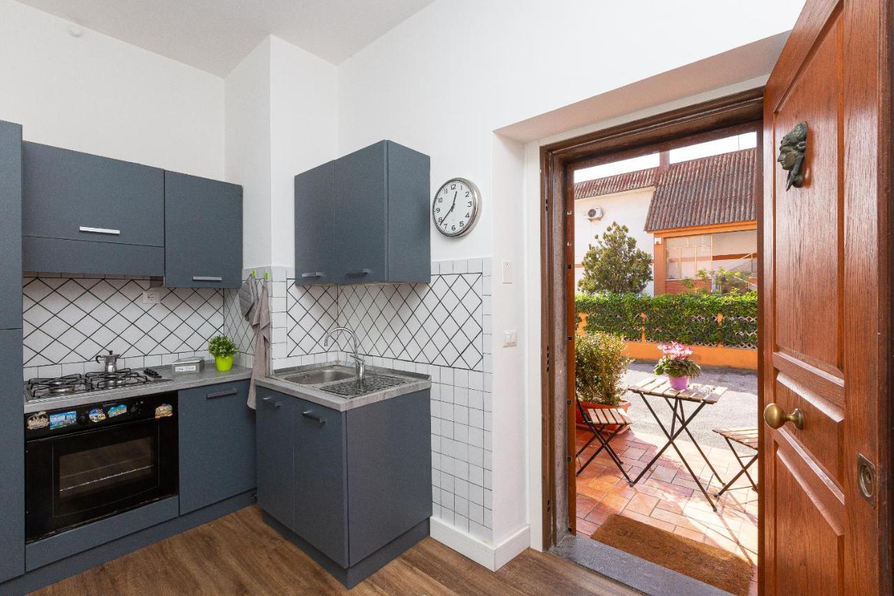 Ciaccio House Near Airport Apartment Fiumicino Ngoại thất bức ảnh